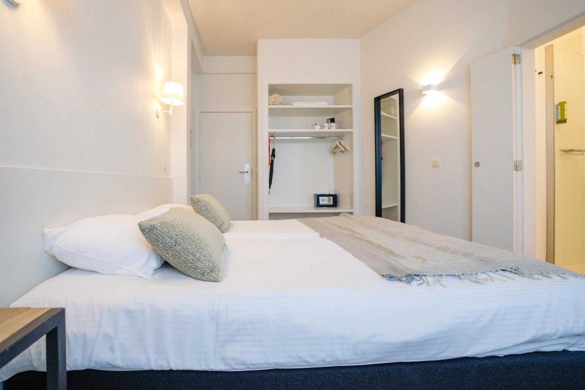Du Bassin Hotel
